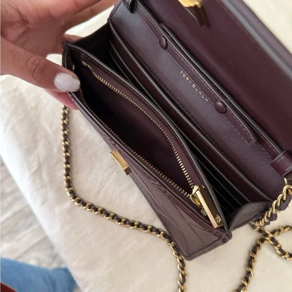 448! New TORY BURCHFLEMING SOFT CHAIN WALLET Color ALBAROSSA - Picture 9 of 12